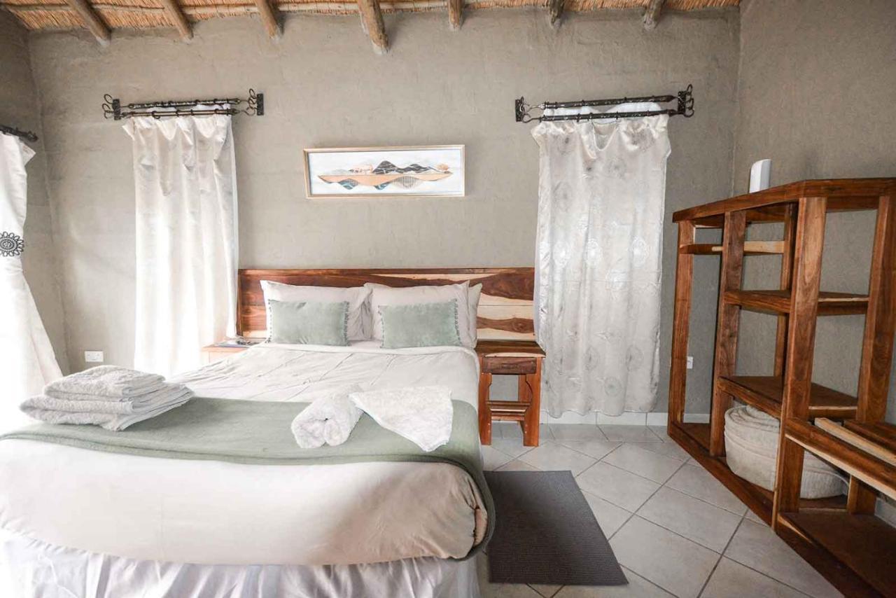 African Excursions Guest House Khwai Extérieur photo